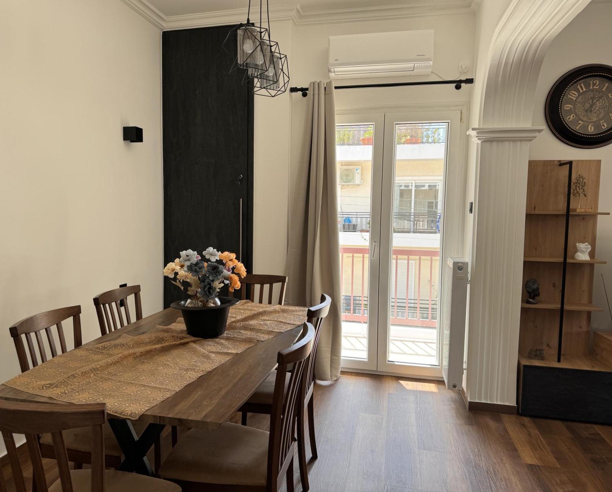 Navaro Apartments Patras Luaran gambar